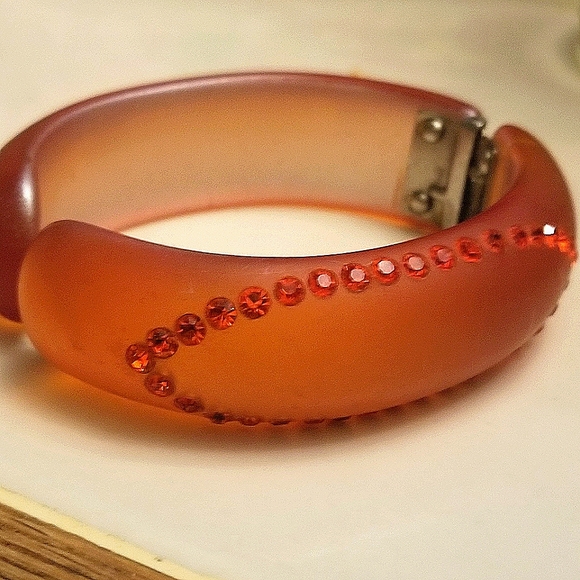 Thermoplastic, clamper bracelet with rhinestones. - Picture 1 of 4